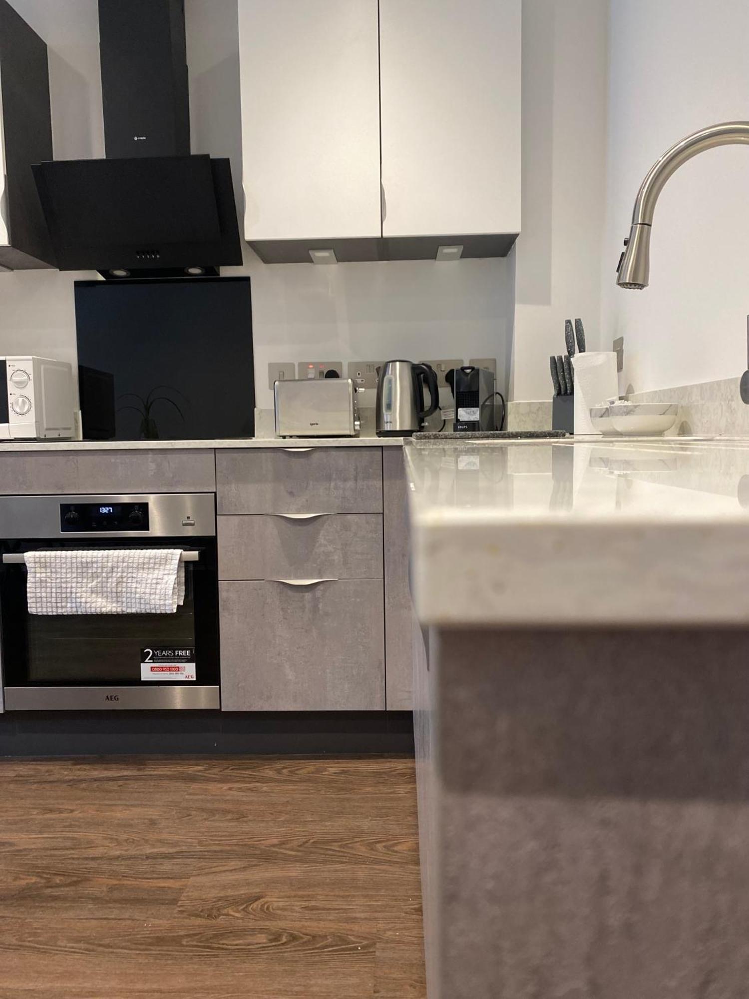 Luxury York Apartment, Free Parking & Free Gym Esterno foto